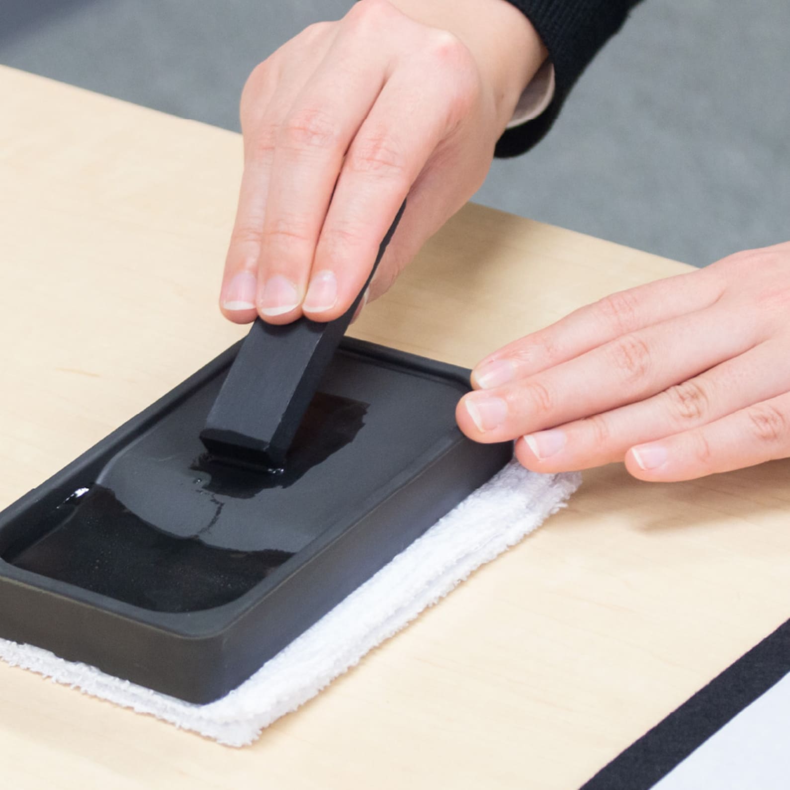 Ink Stone | Shodo Resin Ink Stone | Akashiya