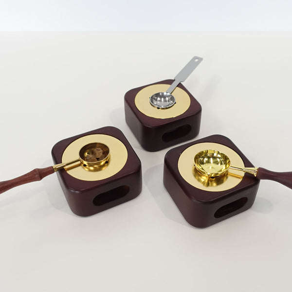 Sealing Wax | Spoon Holder Stove | Square Golden | Fiona Ariva