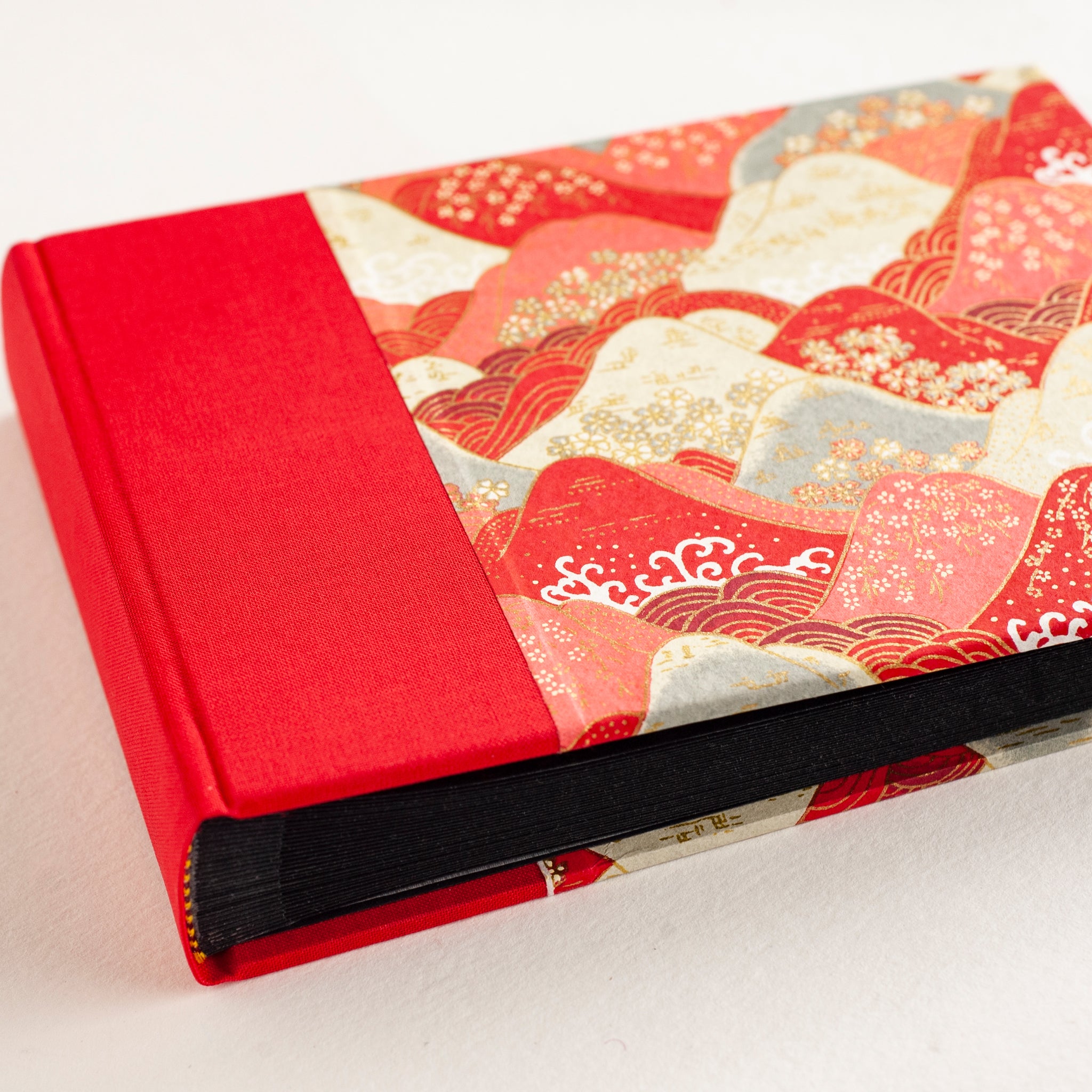 Sewn Bound Photo Ablum (160x210mm) - Kami Paper