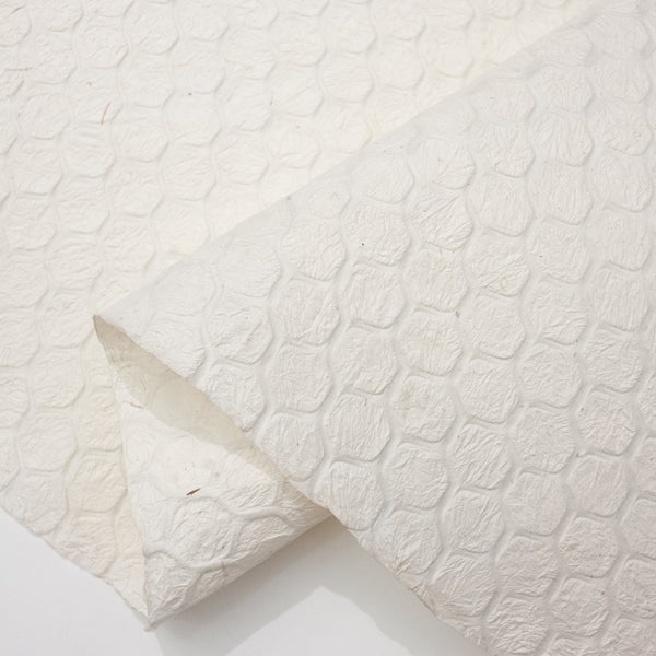 Nepalese Paper | Lokta | Embossed Mesh| Large | Natural - Kami Paper