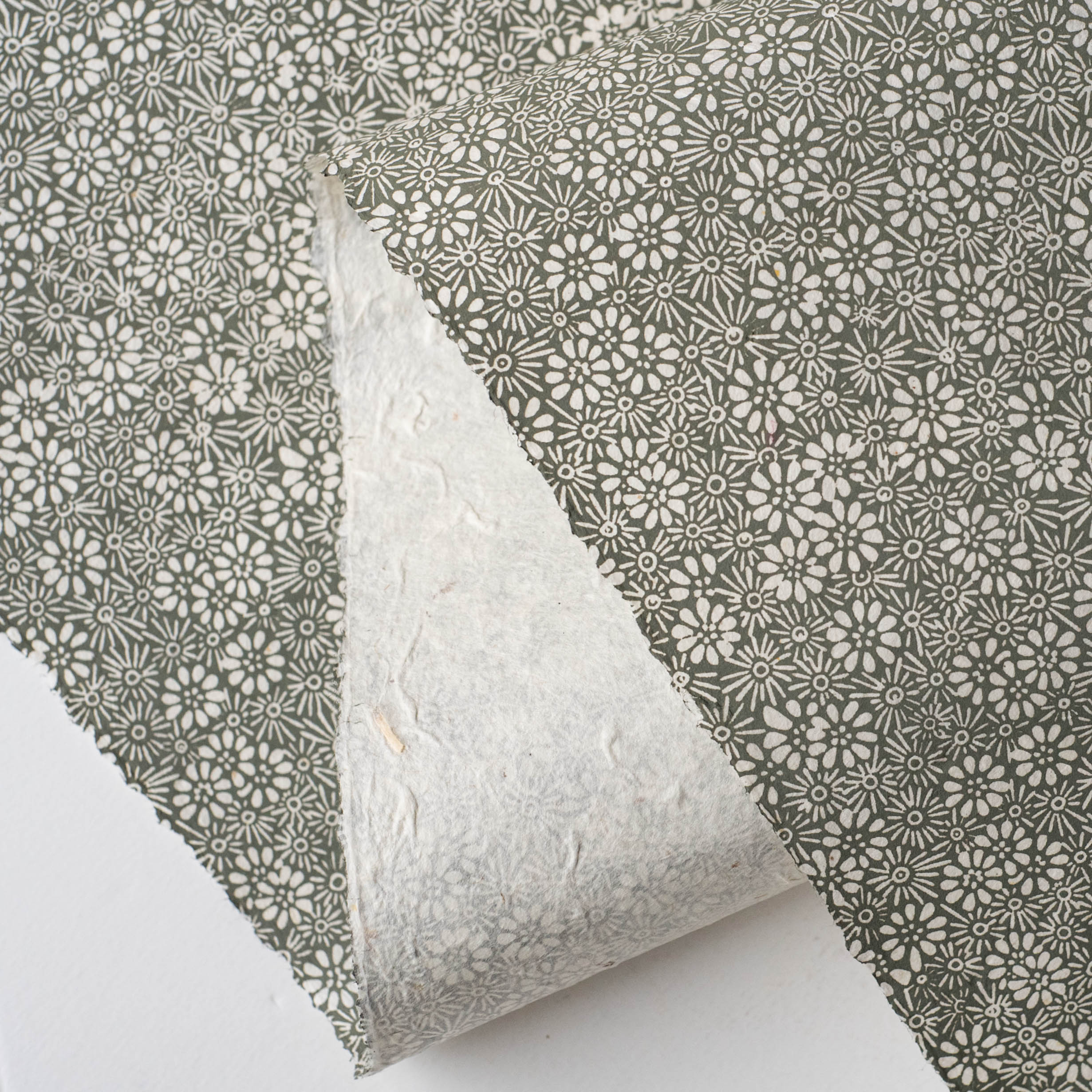 Nepalese Paper | Lokta | Marguerite | 11 COLOURS